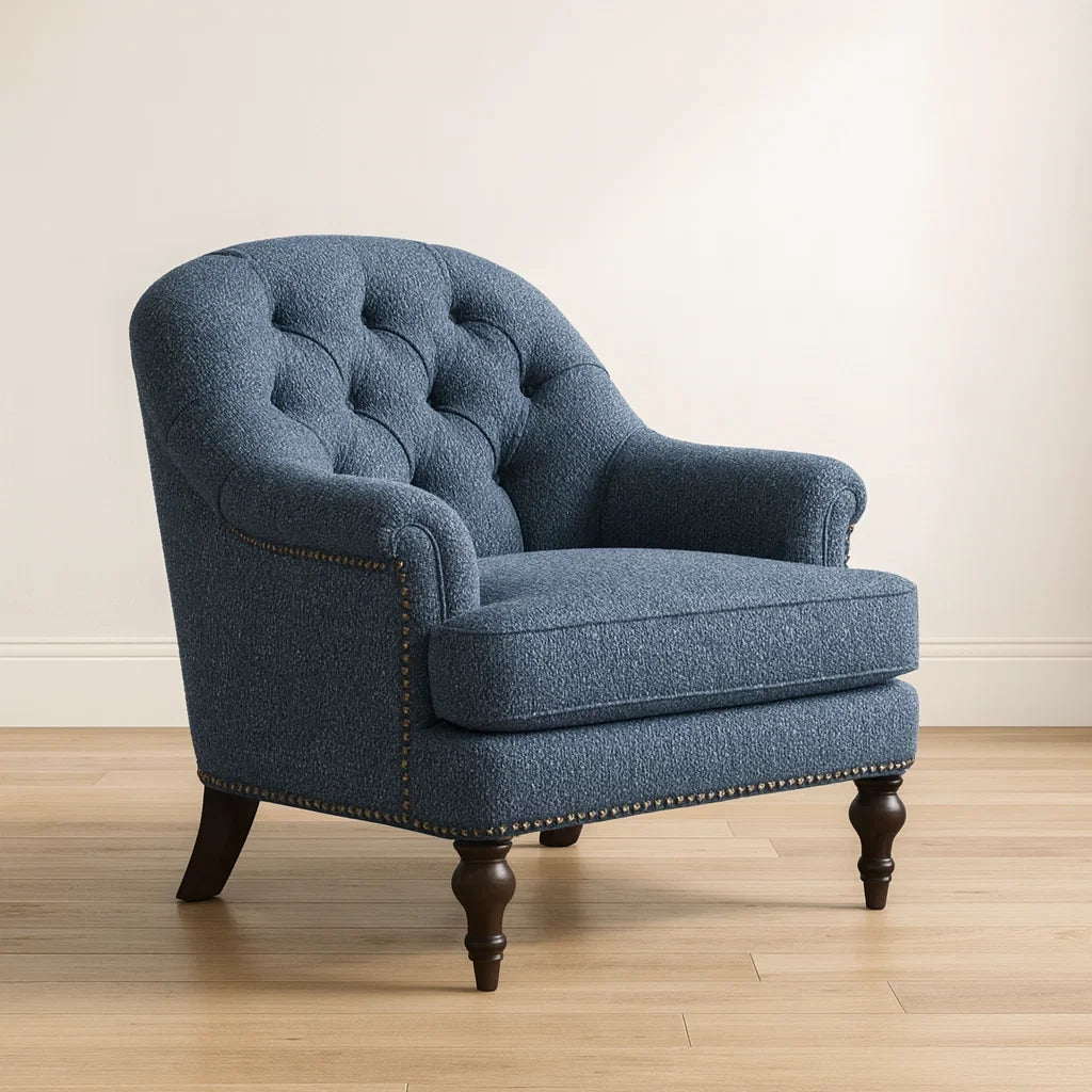Poltrona in Tessuto Blu con Gambe in Legno